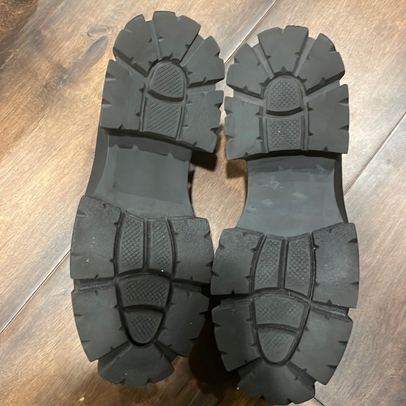 STEVE MADDEN  'Loafer Trifecta' - Picture 3 of 16